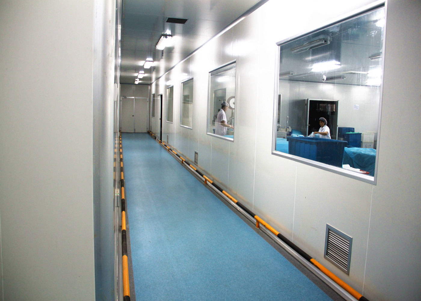 Topeng wajah Toko Kerja